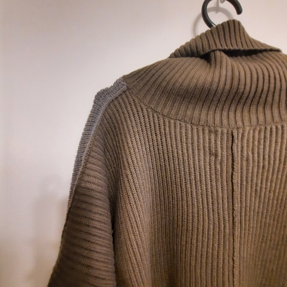 Aritzia Wilfred Free Wellsh Turtleneck Wool Poncho Sweater - Picture 13 of 14